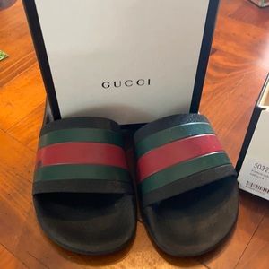 Authentic Gucci slides size 32